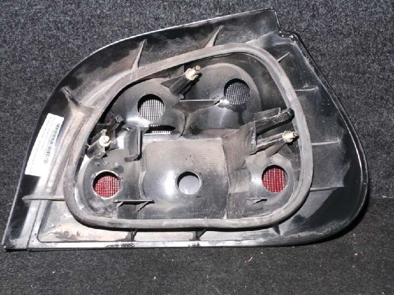 Recambio de piloto trasero izquierdo para renault megane i berlina hatchback (ba0) 1.4 referencia OEM IAM  1.SERIE 5.PUERTAS