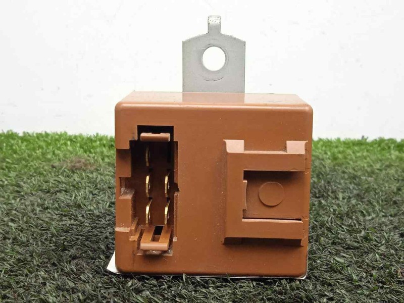 Recambio de modulo electronico para isuzu n-serie 5.2 diesel referencia OEM IAM 8970366490 - 0689002080  