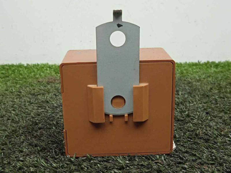 Recambio de modulo electronico para isuzu n-serie 5.2 diesel referencia OEM IAM 8970366490 - 0689002080  