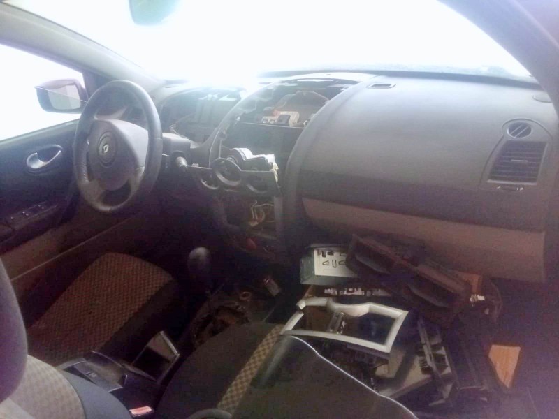 renault megane ii (bm0/1_, cm0/1_) del año 2004