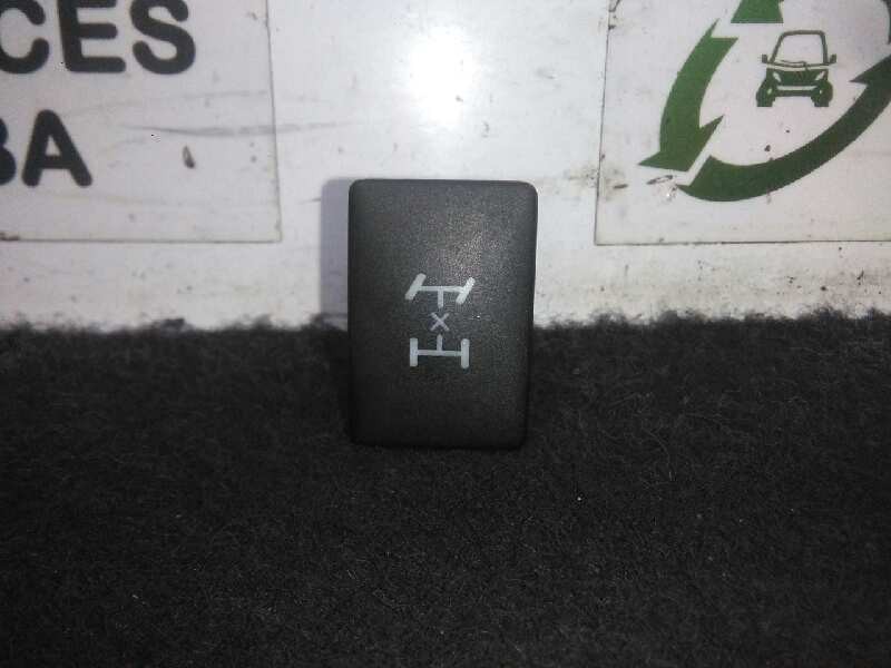 Recambio de interruptor para toyota land cruiser (j15) 3.0 turbodiesel cat referencia OEM IAM 15C073-8472560170 4.PINES CONTROL.