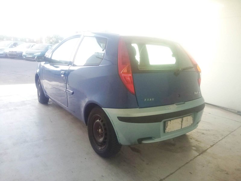 fiat punto (188_) del año 2000