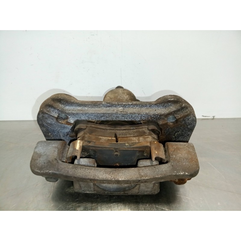 Recambio de pinza freno trasera derecha para kia cee´d 1.6 crdi cat referencia OEM IAM 7J16-M818-071105E MOBIS 7J16 - M818 - 071