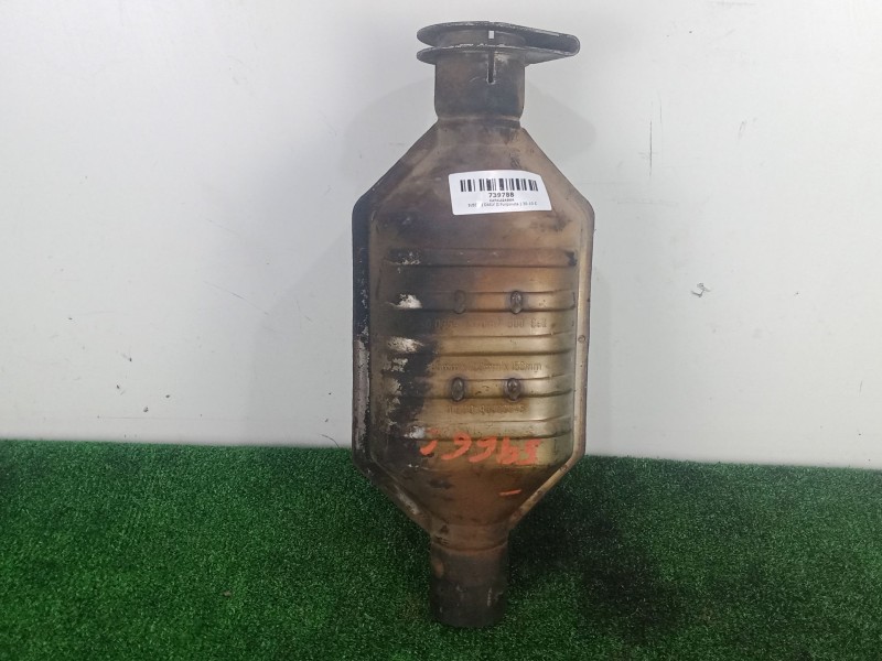 Recambio de catalizador para iveco daily ii furgoneta 30-10 c referencia OEM IAM 93822948  