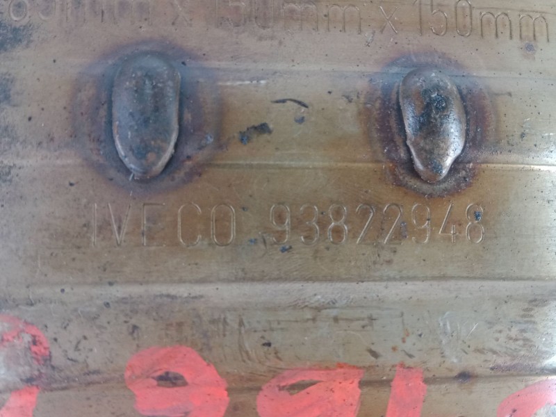 Recambio de catalizador para iveco daily ii furgoneta 30-10 c referencia OEM IAM 93822948  