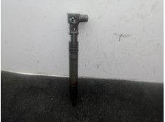 Recambio de inyector para ssangyong rexton w / rexton 2.0 xdi a las 4 ruedas referencia OEM IAM EMBR00301D - A6710170121  DELPHI 2