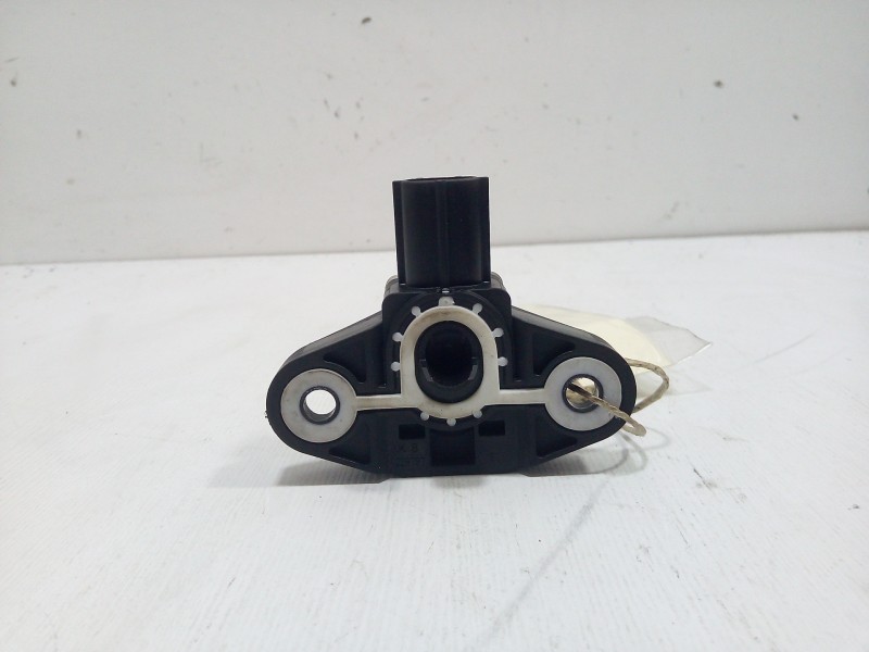 Recambio de sensor impacto airbag para volkswagen passat cc (357) 2.0 tdi referencia OEM IAM 348125179K  