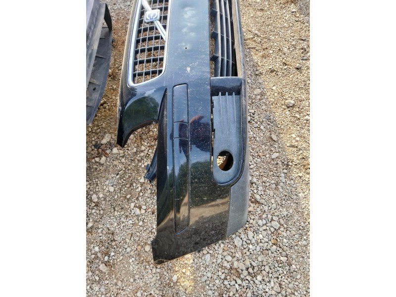 Recambio de paragolpes delantero para volvo s40 berlina 2.0 diesel cat referencia OEM IAM   
