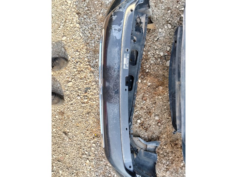 Recambio de paragolpes delantero para volvo s40 berlina 2.0 diesel cat referencia OEM IAM   