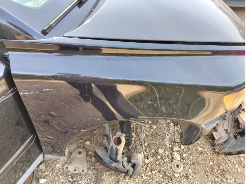 Recambio de aleta delantera derecha para volvo s40 berlina 2.0 diesel cat referencia OEM IAM   