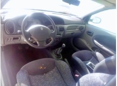 renault megane i coach (da0/1_) del año 1999 2