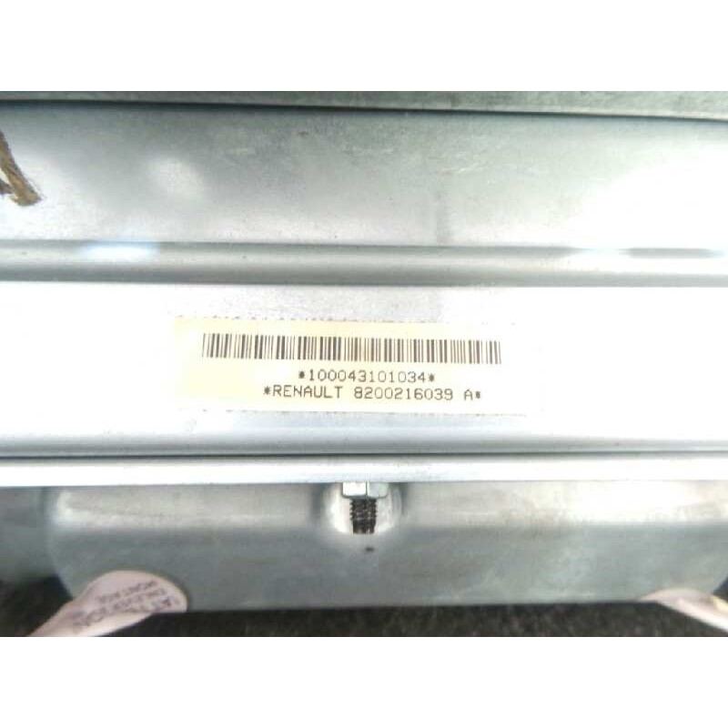 Recambio de airbag delantero derecho para renault modus 1.5 dci diesel referencia OEM IAM 8200216039A-100043101034  DALPHIMENTAL