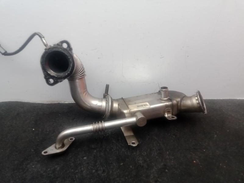 Recambio de enfriador gases egr para iveco daily vi furgoneta 33s12, 35s12, 35c12 referencia OEM IAM 5802079319  
