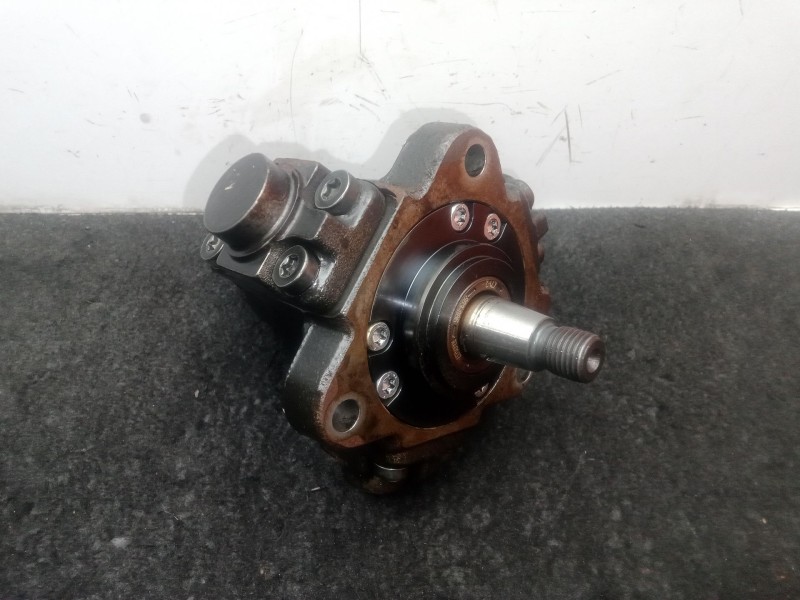 Recambio de bomba inyeccion para chevrolet captiva (c100, c140) 2.0 d 4wd referencia OEM IAM 0445010142 - 96440341  BOSCH