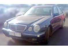 mercedes-benz clase e (w210) del año 2005 2