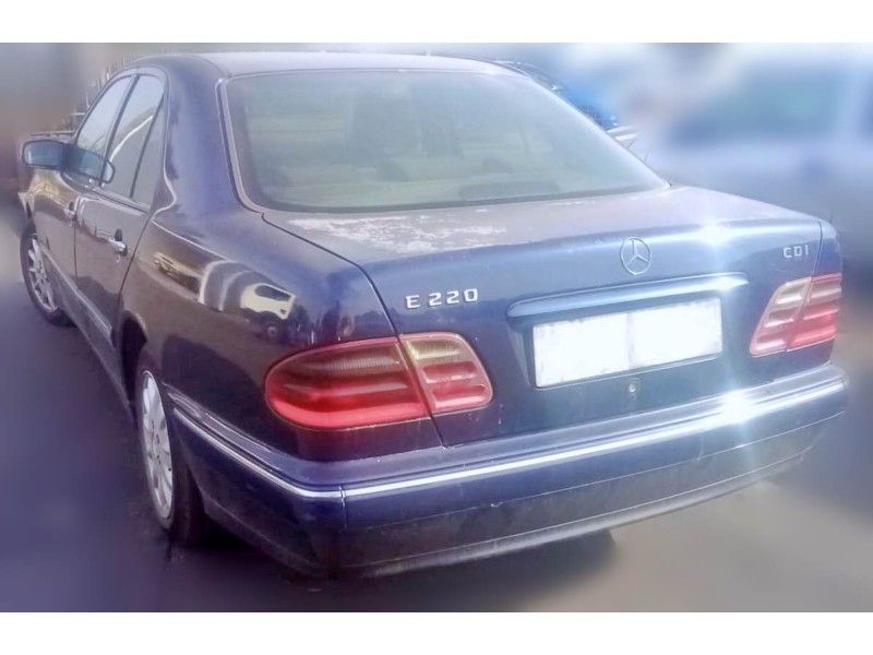 mercedes-benz clase e (w210) del año 2005