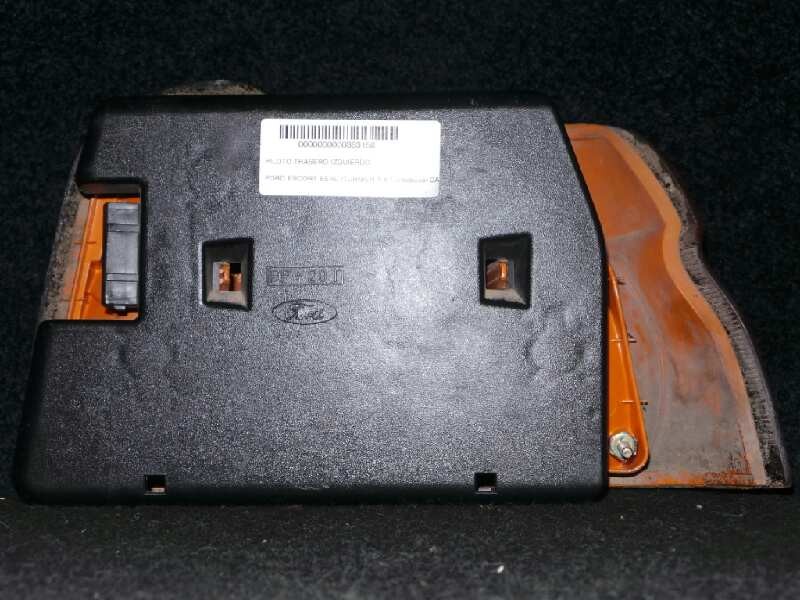 Recambio de piloto trasero izquierdo para ford escort berl./turnier 1.8 turbodiesel cat referencia OEM IAM  ESCORT.90 4 PUERTAS