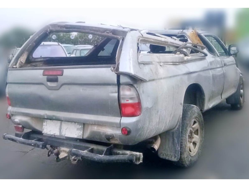 mitsubishi l200 (k7_t, k6_t, k5_t) del año 2002