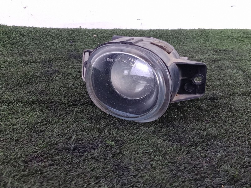 Recambio de faro antiniebla derecho para seat toledo ii (1m2) 1.9 tdi referencia OEM IAM   LUPA