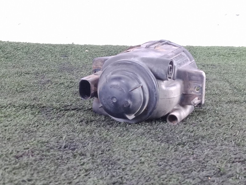 Recambio de faro antiniebla derecho para seat toledo ii (1m2) 1.9 tdi referencia OEM IAM   LUPA