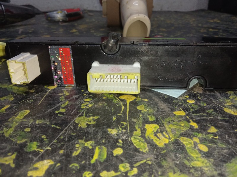 Recambio de warning para kia cee´d 1.6 crdi cat referencia OEM IAM 937001H000 - 2020063021 - 937001H010  