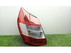 Recambio de piloto trasero izquierdo para renault scénic ii (jm0/1_) 1.9 dci (jm0g, jm12, jm1g, jm2c) referencia OEM IAM 0855119