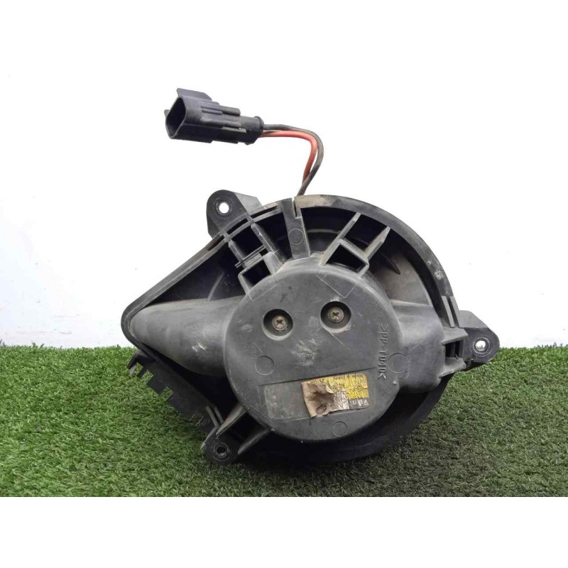 Recambio de motor calefaccion para renault megane i berlina hatchback (ba0) 1.4 referencia OEM IAM SINREFERENCIA A0. - 2.PINES Ø
