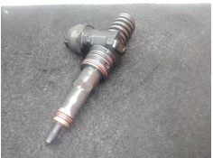 Recambio de inyector para audi a4 b6 (8e2) 1.9 tdi referencia OEM IAM 038130073AR - 0414720214  BOSCH