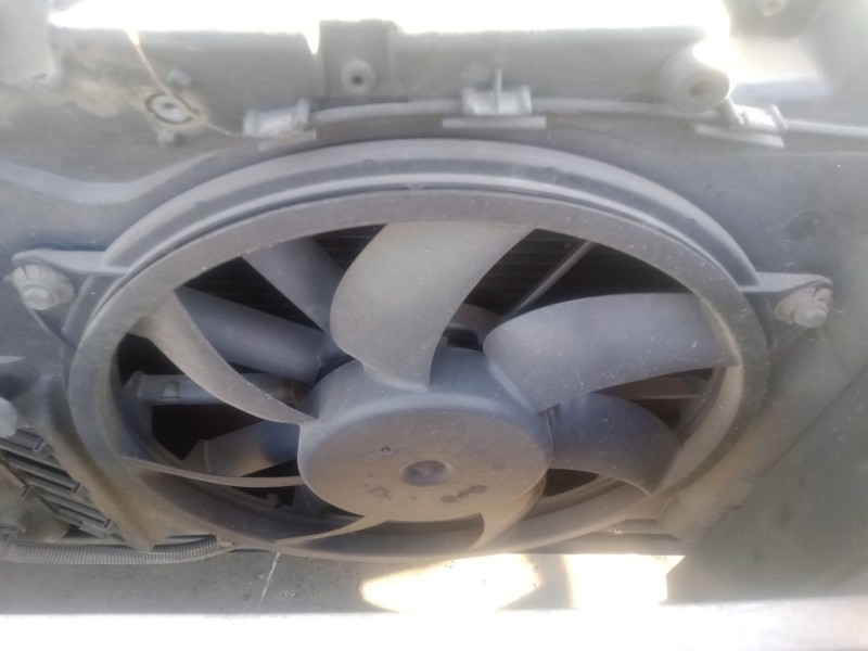 Recambio de electroventilador para citroën c4 i (lc_) 1.6 hdi referencia OEM IAM   