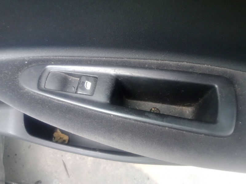 Recambio de mando elevalunas trasero derecho para citroën c4 i (lc_) 1.6 hdi referencia OEM IAM   