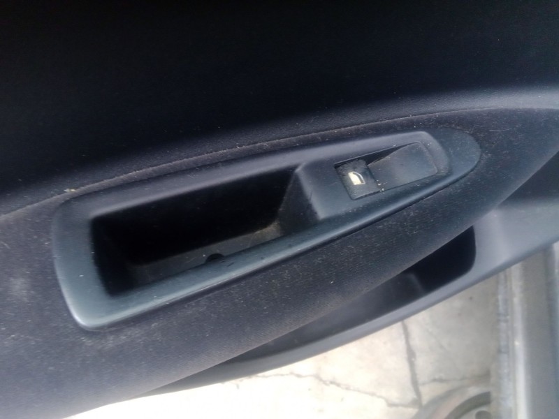 Recambio de mando elevalunas trasero izquierdo para citroën c4 i (lc_) 1.6 hdi referencia OEM IAM   