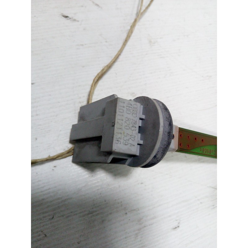 Recambio de sensor para volkswagen passat cc (357) 2.0 tdi referencia OEM IAM 4B0820539-1101121136-784302A SENSOR TEMPERATURA 