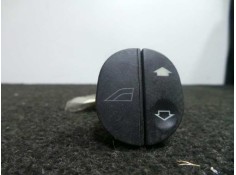 Recambio de mando elevalunas delantero derecho para ford fiesta berlina 1.25 16v cat referencia OEM IAM   6 PINES