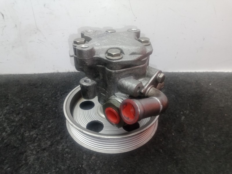 Recambio de bomba direccion para audi a4 b7 (8ec) 2.0 referencia OEM IAM 8E0145153  