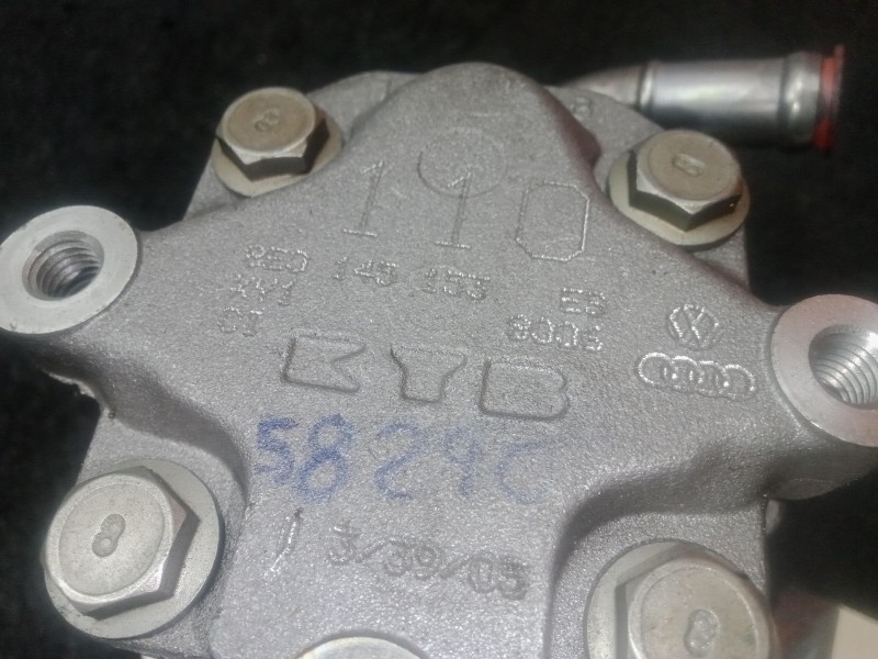 Recambio de bomba direccion para audi a4 b7 (8ec) 2.0 referencia OEM IAM 8E0145153  