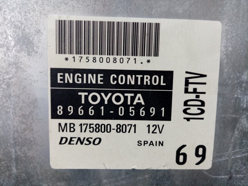 Recambio de centralita motor uce para toyota avensis berlina (t25) 2.0 turbodiesel cat referencia OEM IAM 8966105691-MB175800807