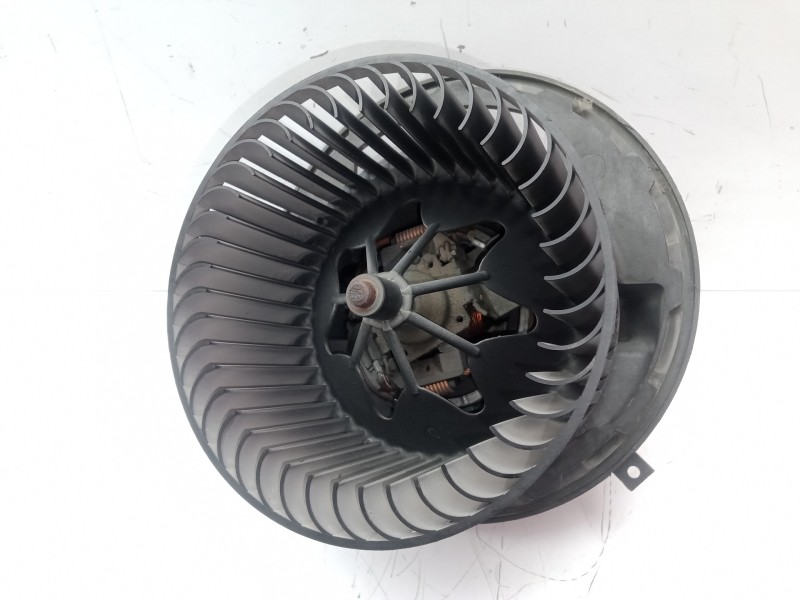 Recambio de motor calefaccion para bmw serie 1 berlina (e81/e87) 2.0 turbodiesel cat referencia OEM IAM 20998255-6411693366309  