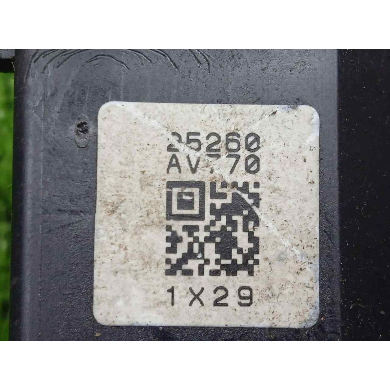 Recambio de mando limpia para nissan almera (n16/e) 1.5 16v cat referencia OEM IAM 25260AV770  