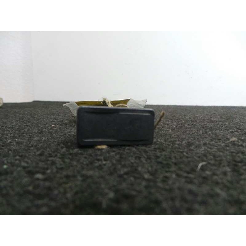 Recambio de mando elevalunas delantero izquierdo para citroën zx 1.6 referencia OEM IAM   5 PINES