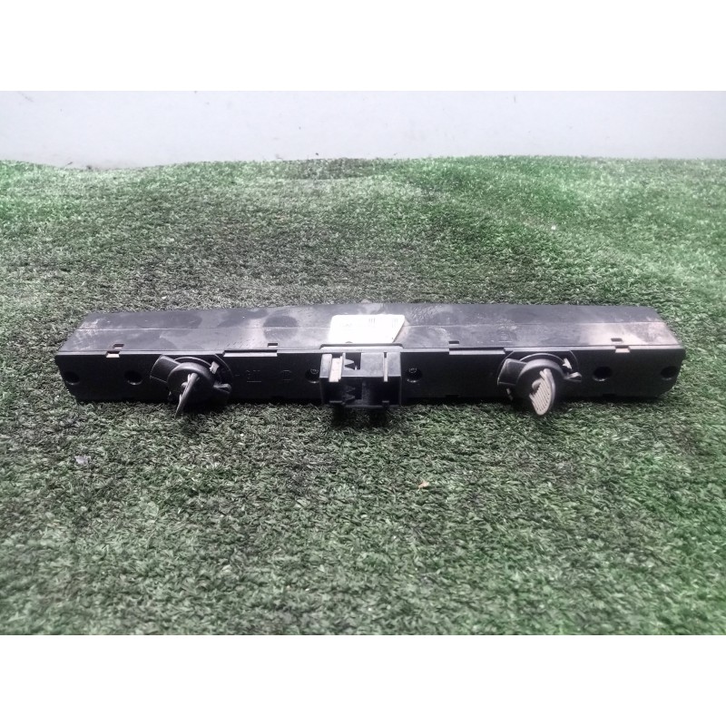 Recambio de warning para opel astra h berlina 1.6 16v referencia OEM IAM 13100105  