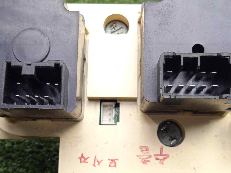 Recambio de mando calefaccion / aire acondicionado para kia shuma ii 1.6 cat referencia OEM IAM 0K2N161190C  