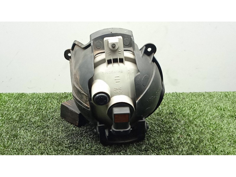 Recambio de faro antiniebla derecho para chevrolet captiva (c100, c140) 2.0 d 4wd referencia OEM IAM SIN REFERENCIA  2.PINES