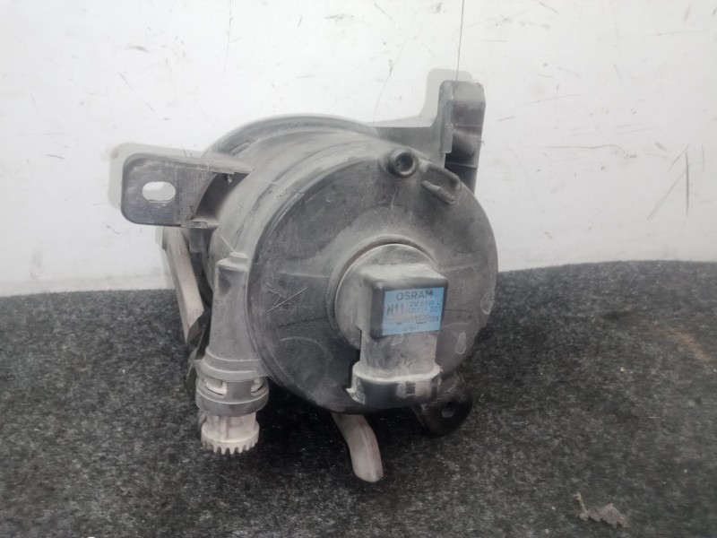 Recambio de faro antiniebla derecho para seat exeo (3r2) 2.0 tdi referencia OEM IAM NO TIENE  