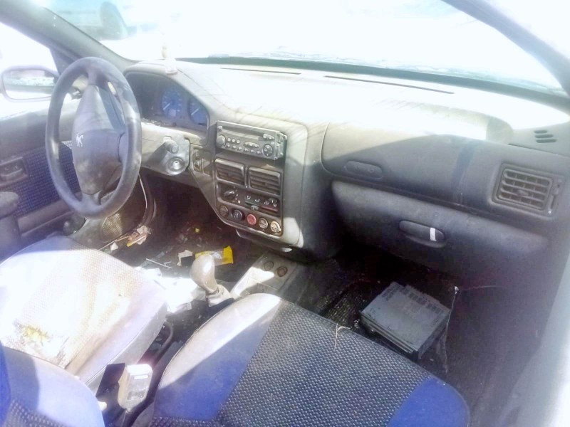 peugeot 106 ii (1a_, 1c_) del año 2000