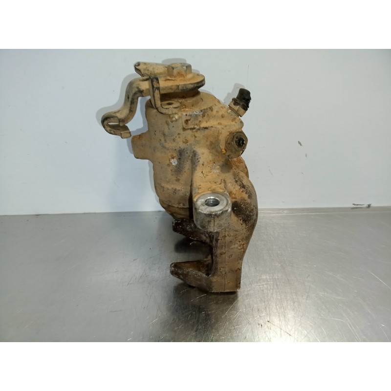 Recambio de pinza freno trasera derecha para renault clio iii 1.5 dci diesel referencia OEM IAM 82002571 82002571 TRW
