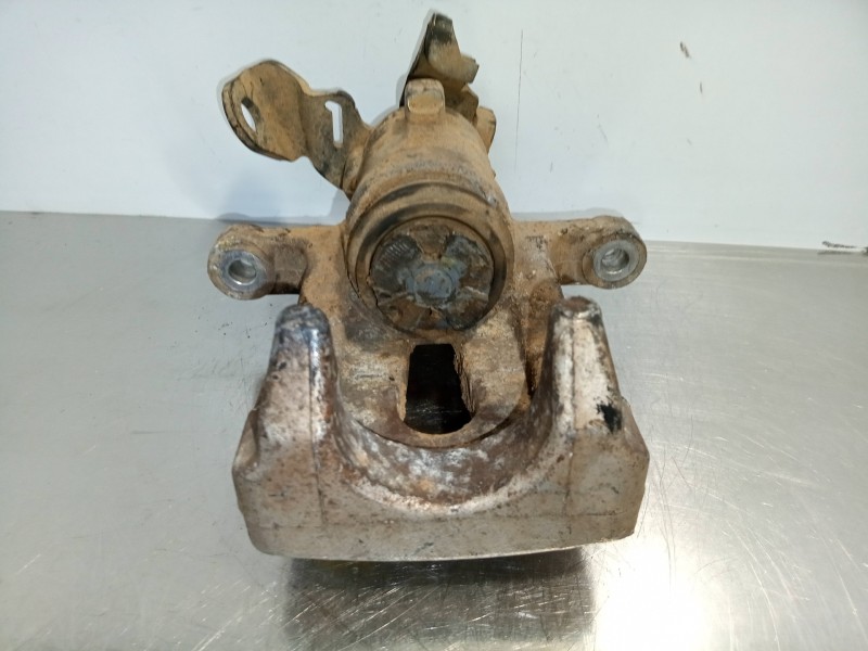 Recambio de pinza freno trasera derecha para renault clio iii 1.5 dci diesel referencia OEM IAM 82002571 82002571 TRW