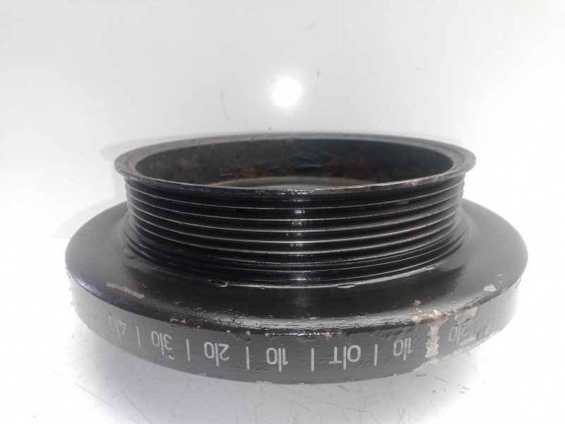 Recambio de polea cigueñal para ssangyong rodius 2.7 turbodiesel cat referencia OEM IAM A6650300503  