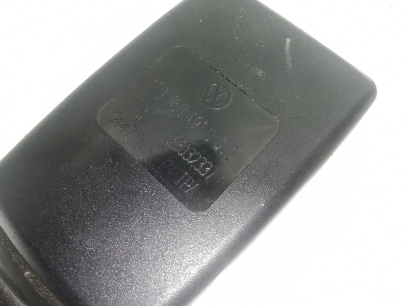 Recambio de enganche cinturon trasero izquierdo para volkswagen touran (1t2) 2.0 tdi referencia OEM IAM 1T0858491D  