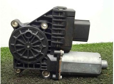 Recambio de motor elevalunas trasero izquierdo para ford mondeo berlina (ge) referencia OEM IAM 0130821773  