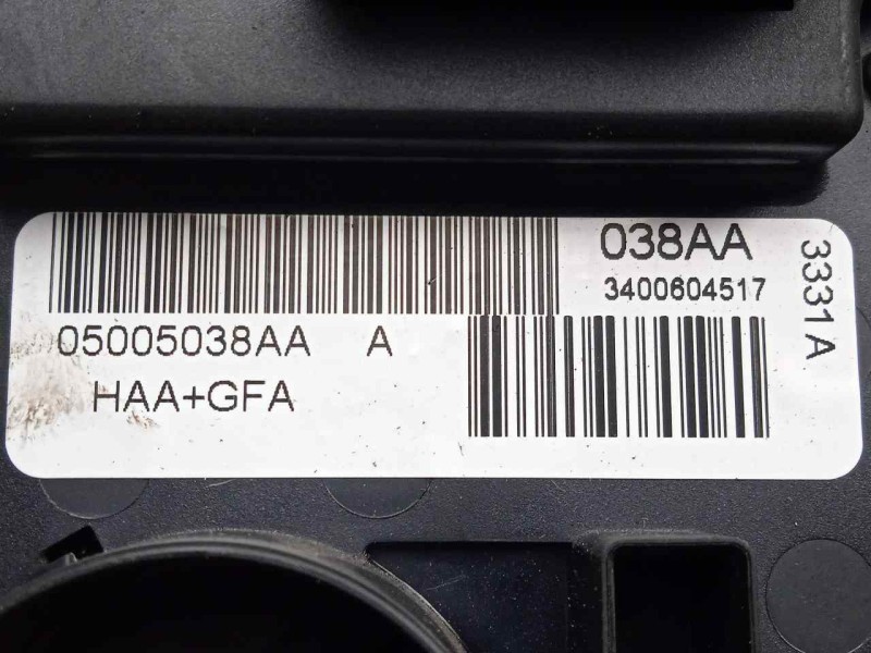 Recambio de mando calefaccion / aire acondicionado para chrysler voyager (rg) 2.4 cat referencia OEM IAM 05005038AA  